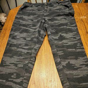 Army style pant size 22